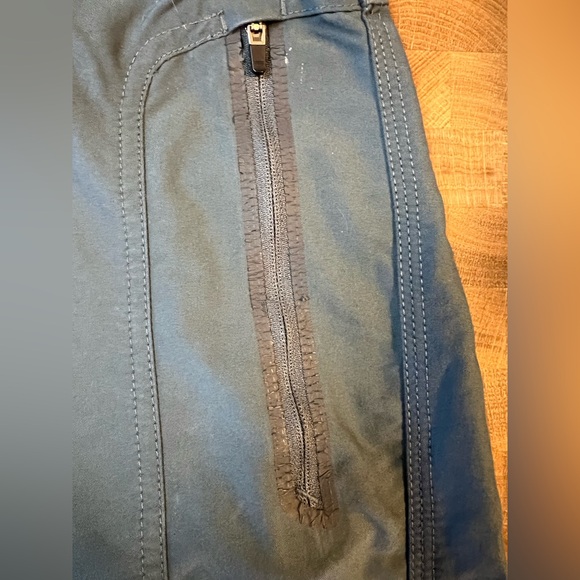 MEC Pants - Picture 5 of 7